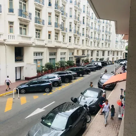Proche De La Cannes