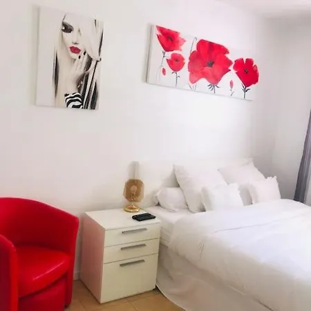 Proche De La Appartamento